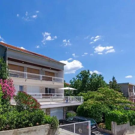 Apartman In 39344